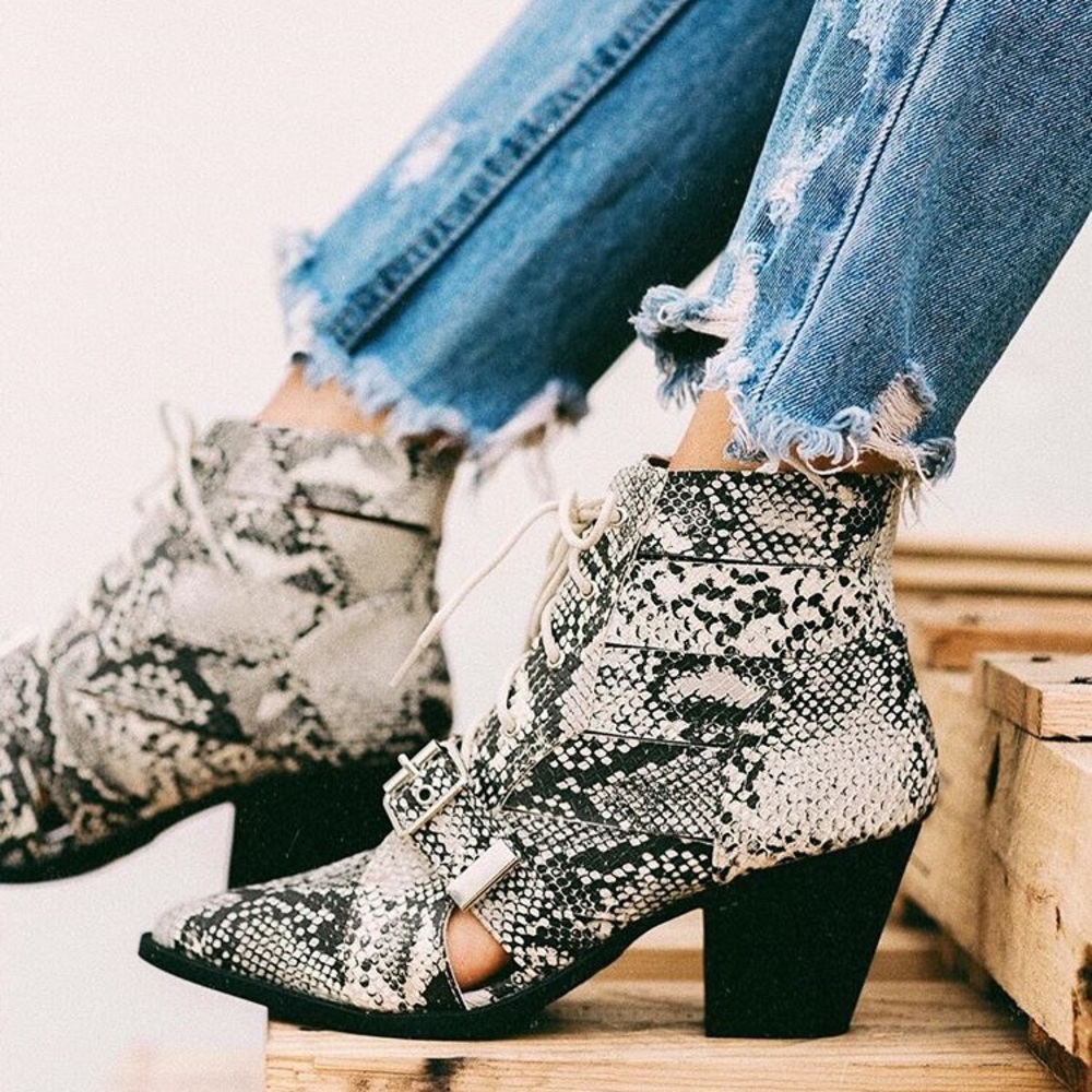Black / White Snake Print Lace Up Booties